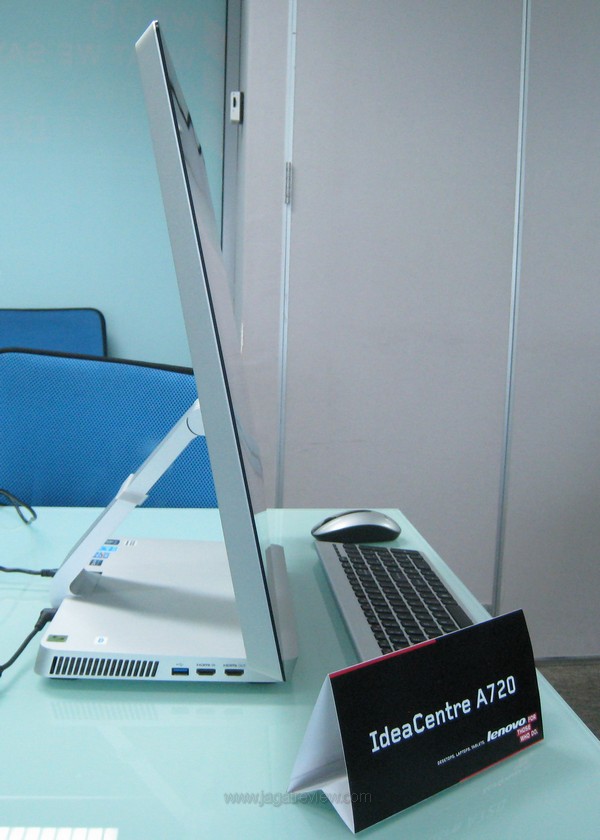 Lenovo IdeaCenter A720_4 Lenovo IdeaCenter A720 4