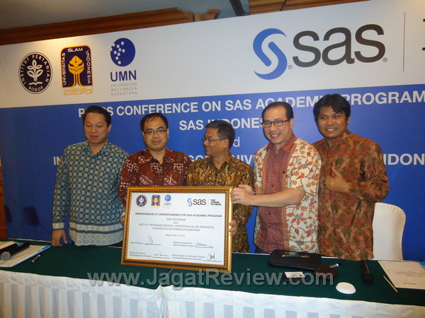 SAS Education Analytical Suite1