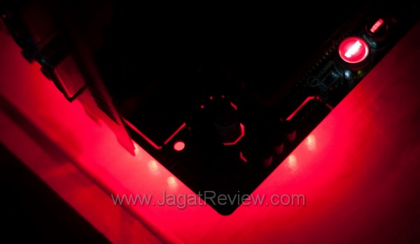 asus rampage iv gene glow