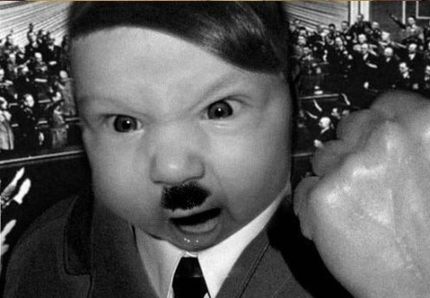 Jerman Larang Penjualan XBOX 360! 3 hitler little kid