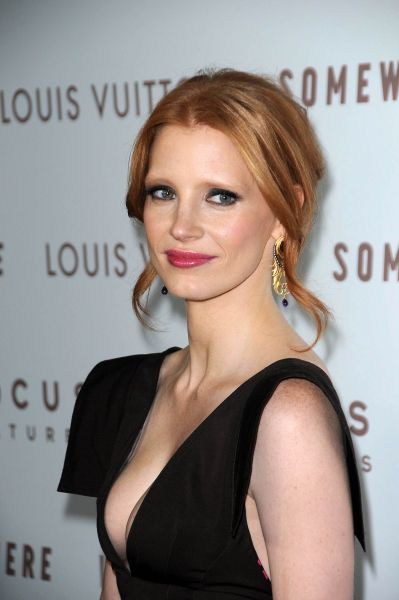 jessica chastain updo