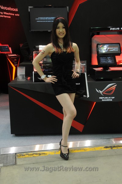 Booth Babes - Computex 2012 - Day 1 (15) Booth Babes Computex 2012 Day 1 15