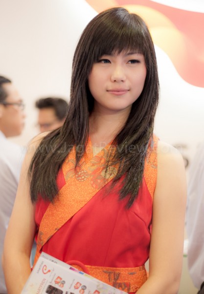 Booth Babes FKI 2012 5