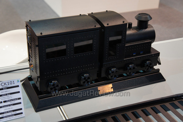 computex 2012 lian li lian li pc-ck101 1 computex 2012 lian li lian li pc ck101 1