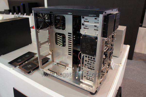 computex 2012 lian li pc-d8000 computex 2012 lian li pc d8000