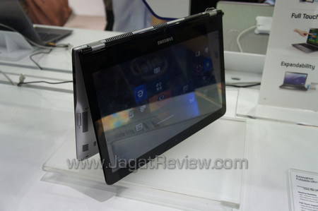 computex 2012 samsung samsung series 5 ultra convertible tablet mode