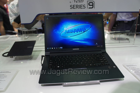 computex 2012 samsung samsung series 9 15 with core i7 i5 3rd generation