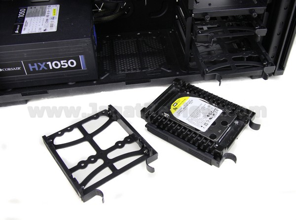 CM Obsidian 550D Review r 1