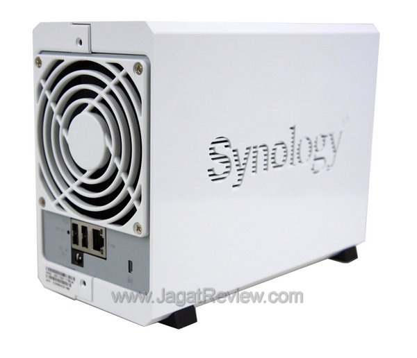 Synology DS212J Belakang