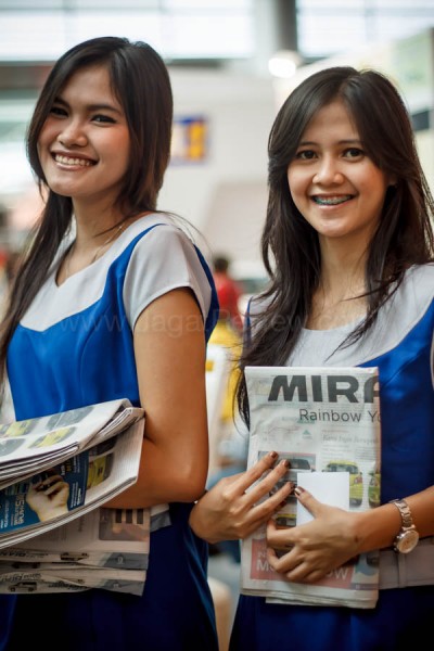 Booth babes IIMS 2012 PART 1 14