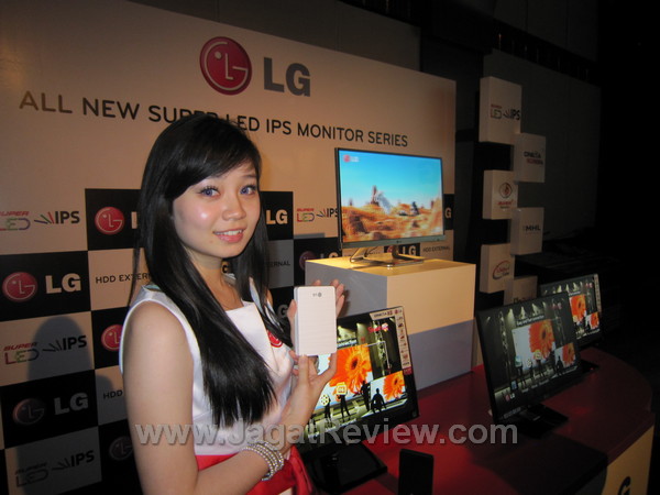 LG XE4: External Hard Drive dengan Dukungan USB 3.0 15 LG External HD