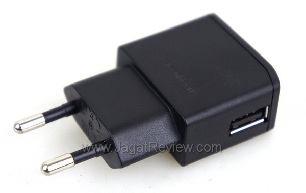 Sony Xperia Neo L Adapter