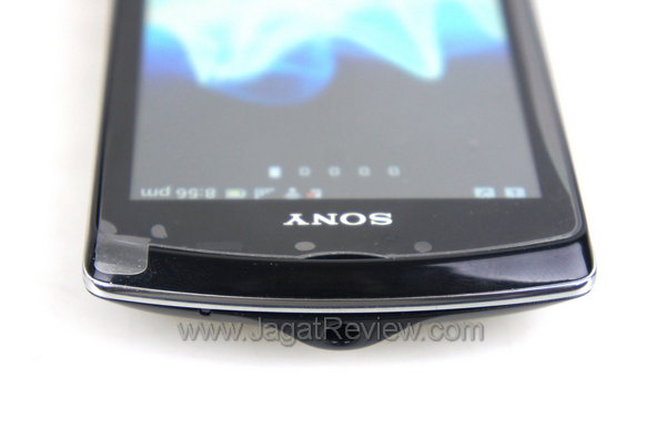 Sony Xperia Neo L Sisi Atas