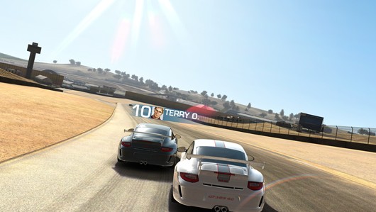 iPhone 5 Diklaim Mampu Hadirkan Visualisasi Kelas Konsol 5 real racing 3 iphone 5