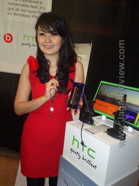 HTC Windows Phone 8X