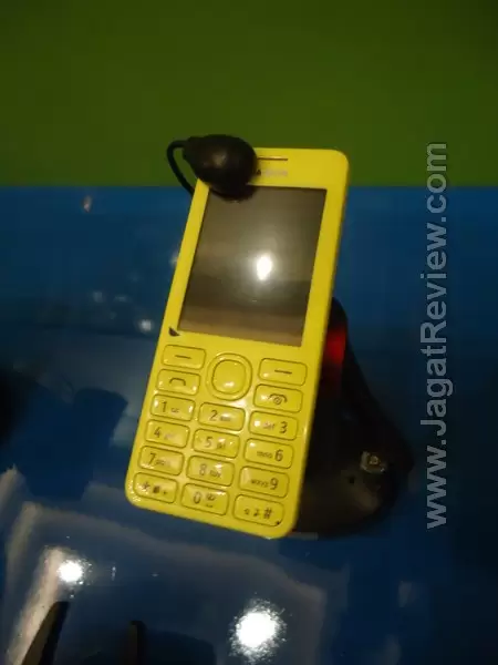 Nokia Asha 206 Yellow