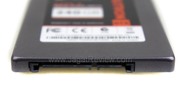 Neutron GTX 240GB - Slot SATA Neutron GTX 240GB Slot SATA
