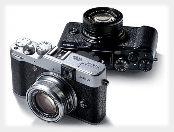fujifilmx20x100s
