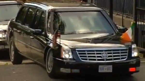 obama limo gets high centered 100350477 m