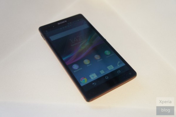 xperia zl 01