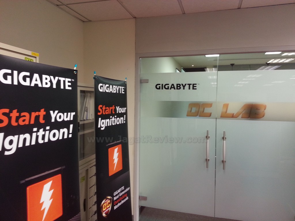 LAB OC GIGABYTE 1