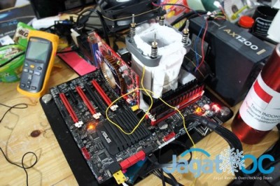 Ups... nampaknya pada photo ini terlihat sarapan kami :D