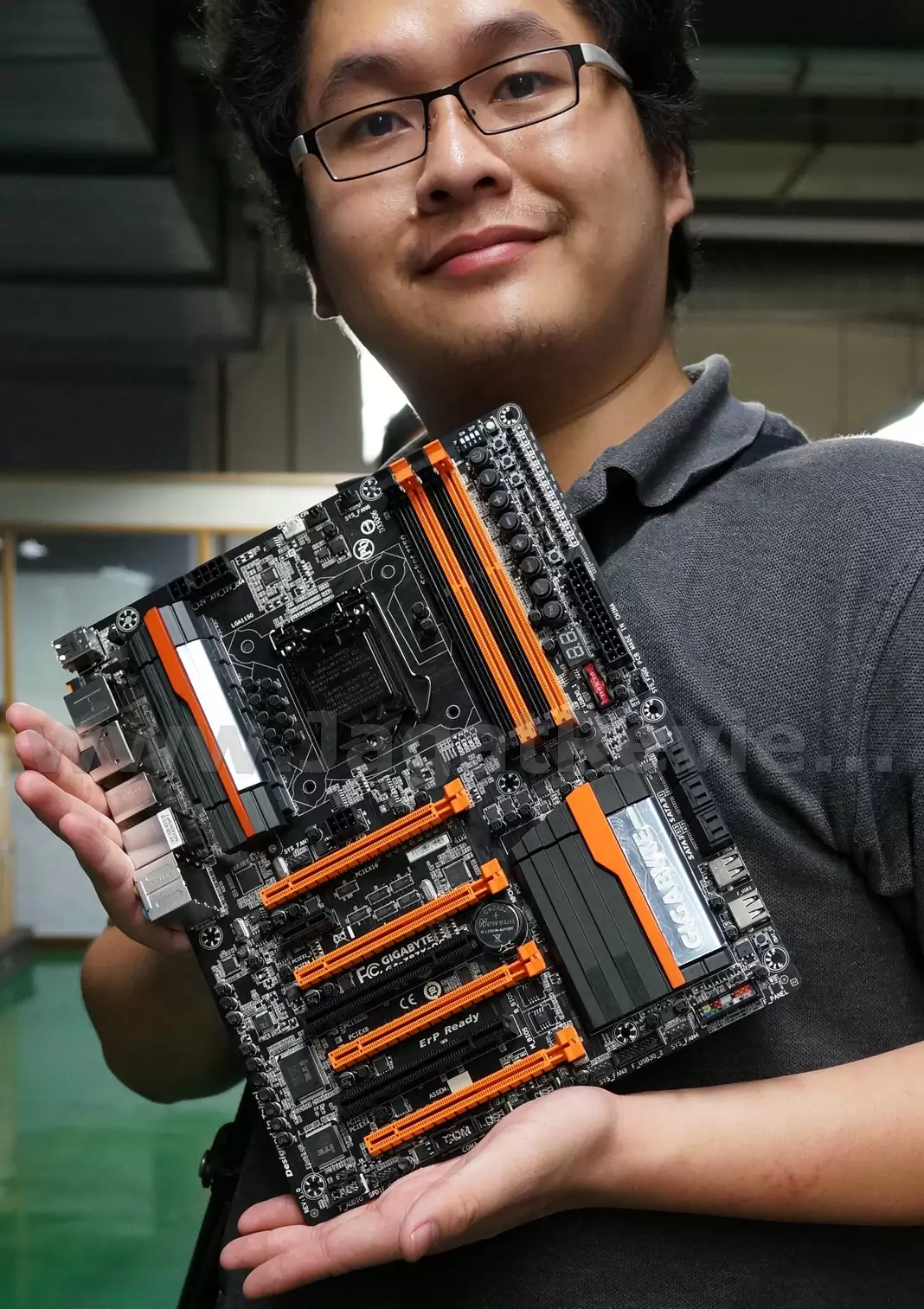 Penampakan Motherboard Gigabyte Terbaru dari Kunjungan Langsung ke Pabrik 2 DSC05070