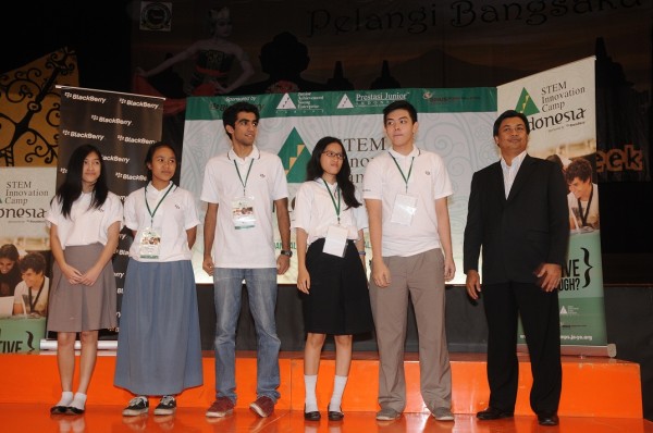 Photo 2 Photo 2