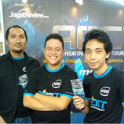 Para dewan juri AOCT 2013: Kiri-Kanan; Dedy Irvan, Alva “Lucky_n00b” Jonathan, Richard Sutanto