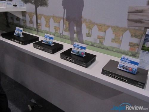 AirLive Booth Raid - Computex 2013 (11)