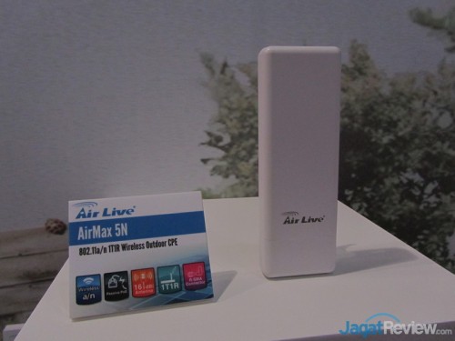 AirLive Booth Raid - Computex 2013 (13)