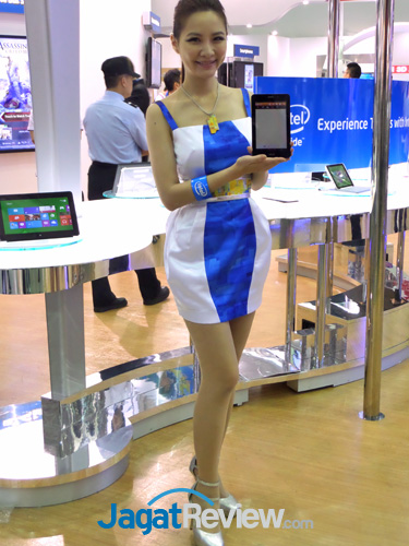Booth Babes Computex 2013: PART 2 4 Booth Babes Computex Part 2 (14)