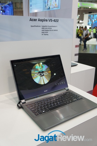 Computex 2013 Booth Raid: AMD 9 DSC09980s