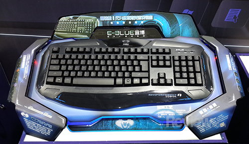 Computex 2013 Booth Raid: E-Blue 10 E-Blue Cobra
