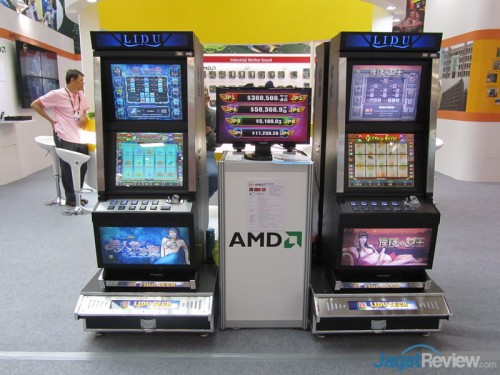 Jetway Booth Raid - Computex 2013 (7)