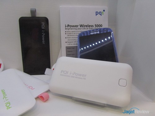 PQI juga menyiapkan power bank dengan kemampuan wireless charging, sehingga bisa langsung digunakan untuk mengisi daya perangkat dengan kemampuan wireles charging.