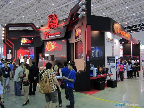 Thermaltake Booth Raid - Computex 2013 (51)