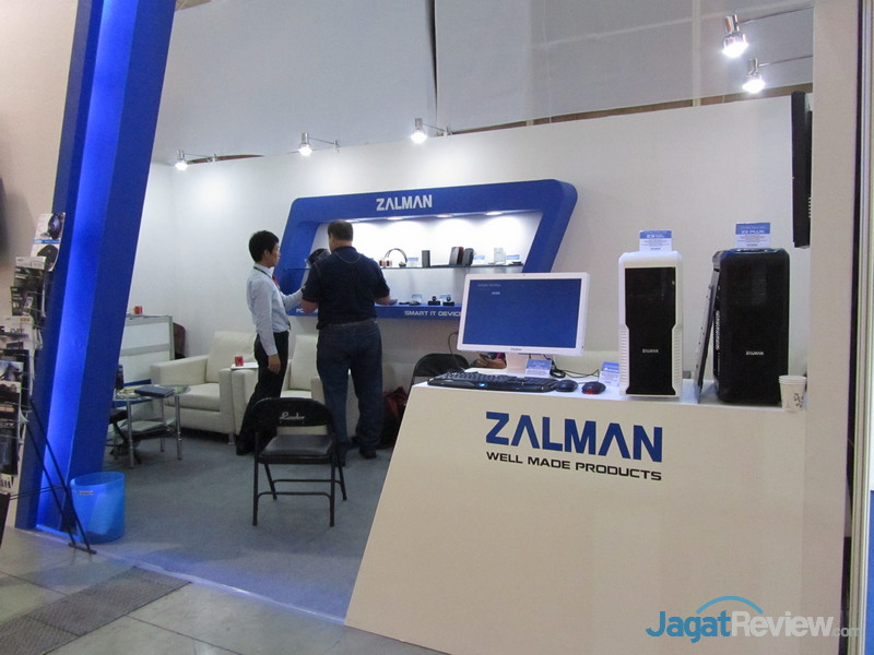 Zalman Booth Raid Computex 2013 1