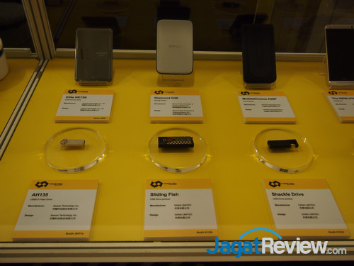 Inilah Berbagai Produk yang Menerima Taiwan Excellence Awards 4 Adata Elite HD720, Diamond D20, Aiptek MobileCinema A50p, Apacer AH135, Dana Sliding Fish & Dana Shackle Drive