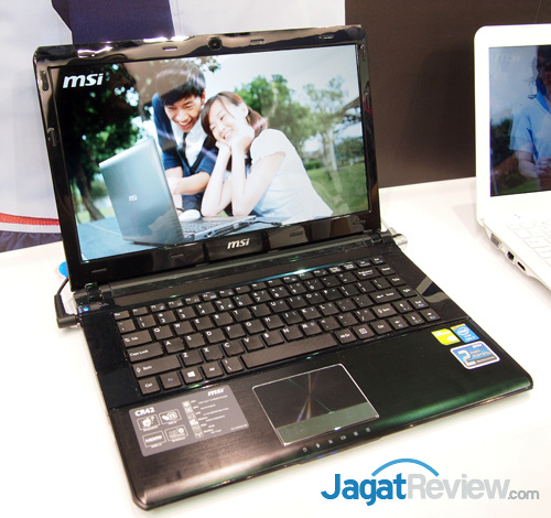 Computex 2013 Booth Raid: MSI Notebook 5 msi cr42