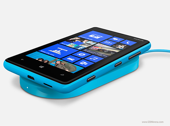Nokia Lumia 820 2