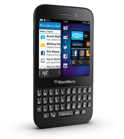 Blackberry Q5 Akan Segera Hadir di Indonesia 2 Q5_Black_ENGuk_Gen_SideAngleLeft_REV3