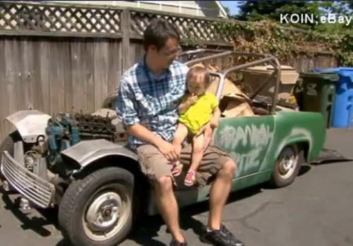 Balita Gunakan Smartphone Ayahnya untuk Membeli Mobil di eBay 1 ebay-toddler