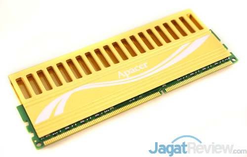 Review Apacer Giant II Series DDR3-2133 8GB Kit : Tampil Beda dengan Warna Emas 1 DSC06029