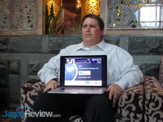 OSI Hadirkan Video Analytics Pendukung Berbagai Kebutuhan 17 OSI Jason Porter