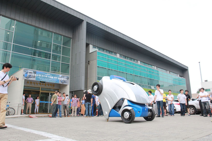 armadillo T folding electric car designboom02