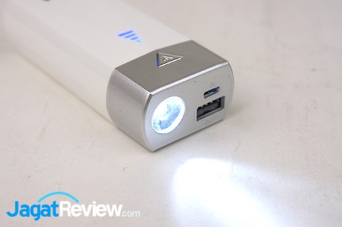 Hands-On Review: Power Bank Erza EZ-158 - Solid dan Kaya Fitur 8 SONY DSC