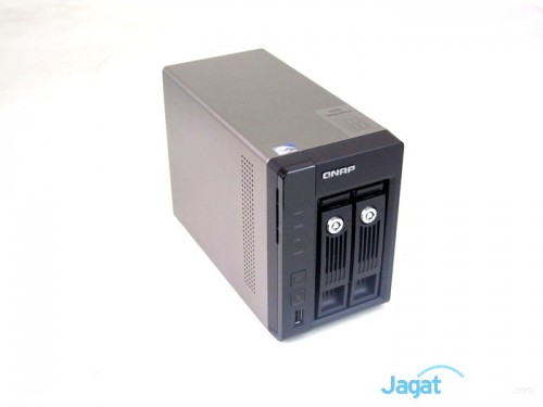 QNAP TS-269 Pro (16)