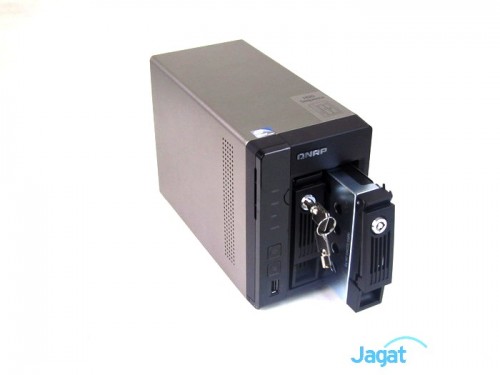 QNAP TS-269 Pro (18)