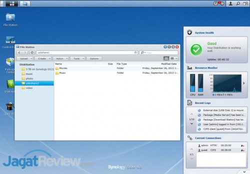 File manager internal perangkat ketika menampilkan konten dari USB flash disk yang terpasang.